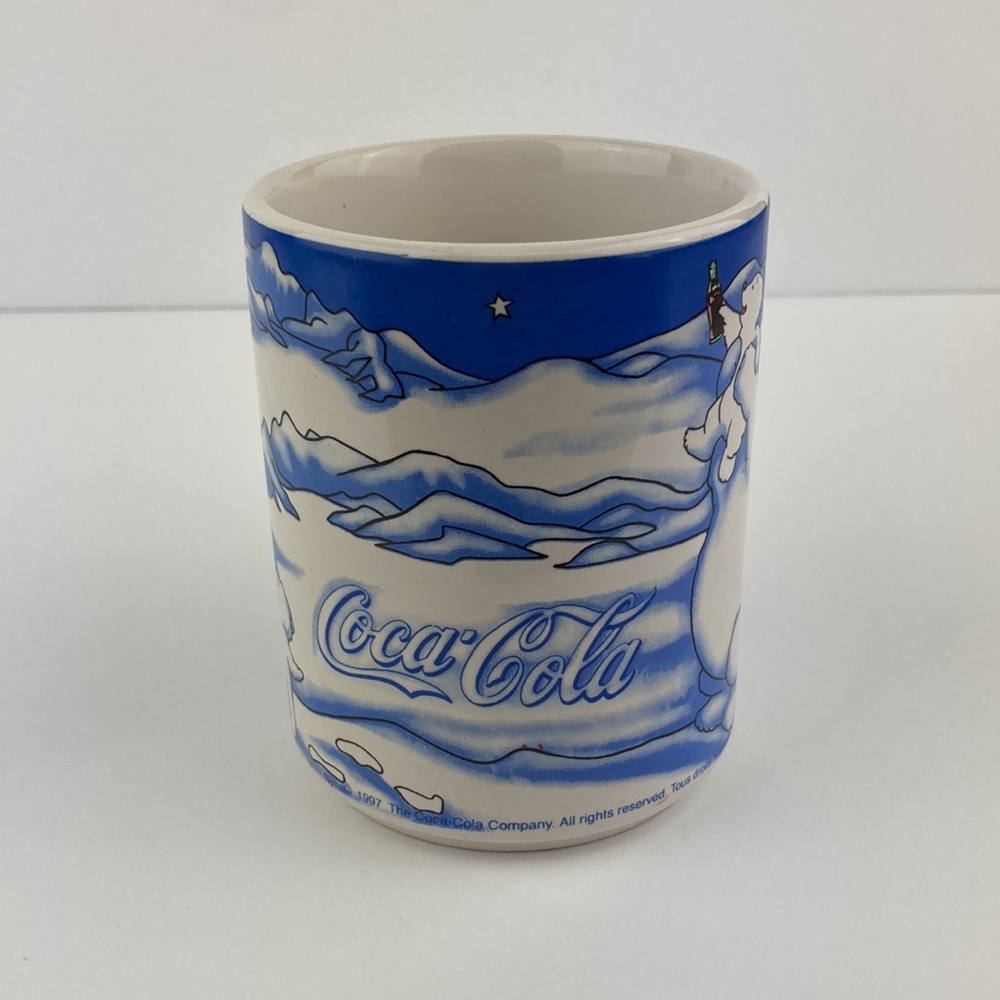 VTG 1997 Gibson/Coca-Cola Polar Bear Winter Wonder Coffee Mug 4.5” - Picture 4 of 9